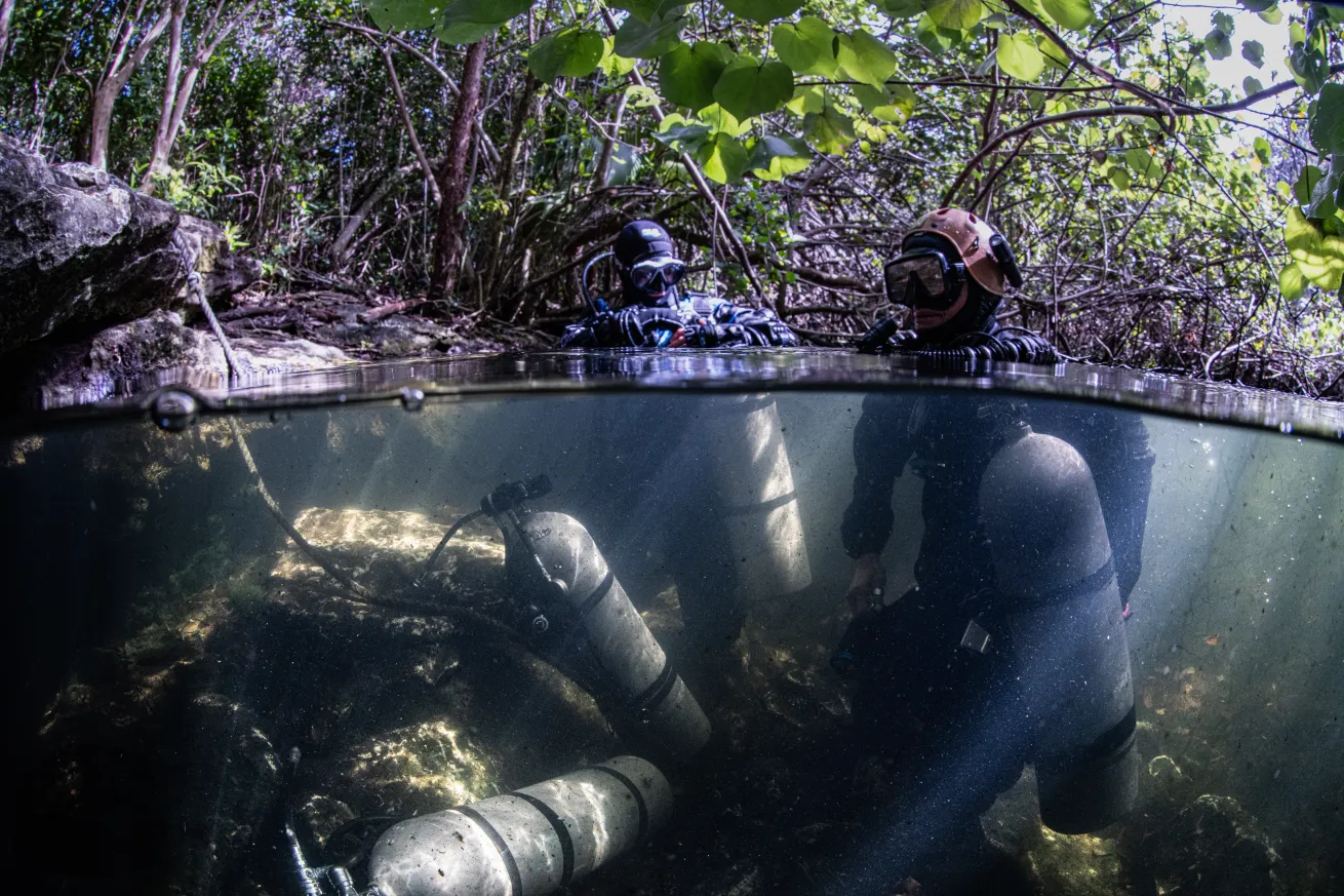 Understanding the Bahamas' Underwater Cave System | Scuba Diving
